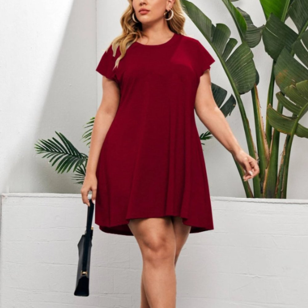 SHEIN Plus Solid Round Neck Tee Dress